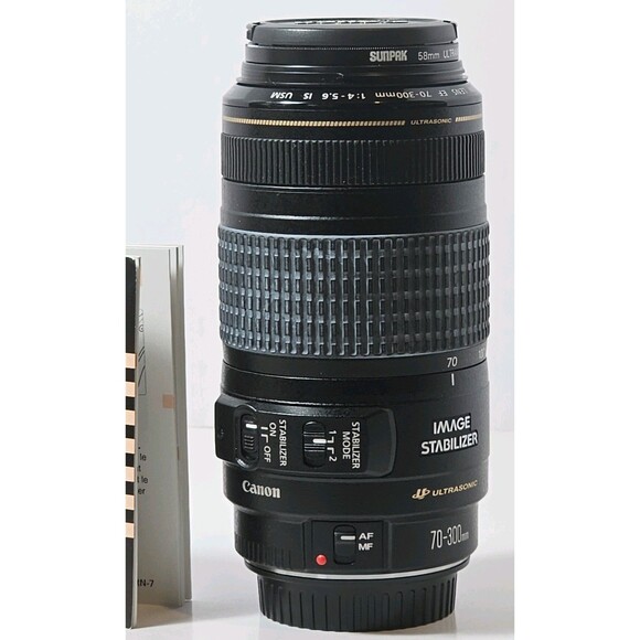 Canon 70-300mm f4-5.6 IS USM Telephoto Zoom Lens for EOS DSLR - MINT with Manual - Picture 2 of 12